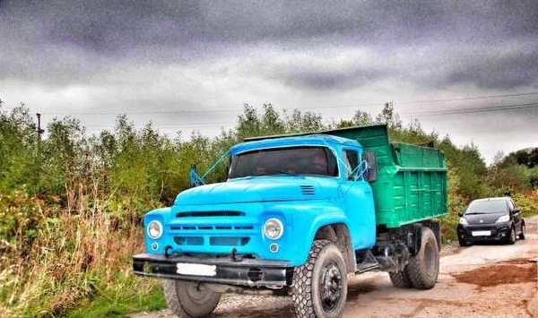 Фото Доставка песка, земли, угля, дров, щебня, отсев