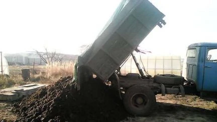 Фото Услуги самосвала ЗИЛ (коротыш)