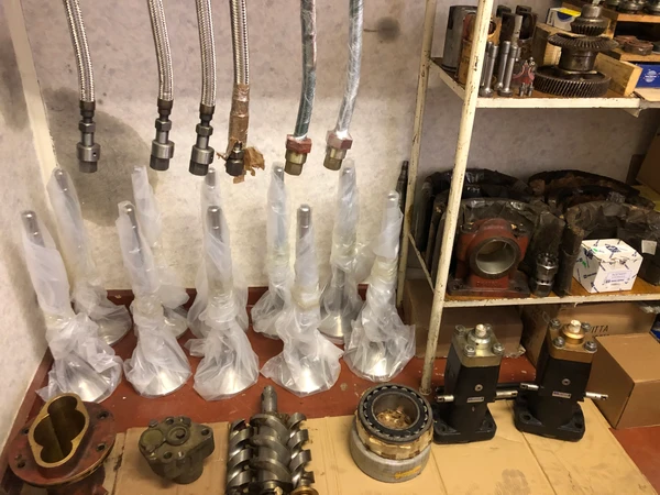 Фото Запчасти 6(TsR)52.5/72 Шкода