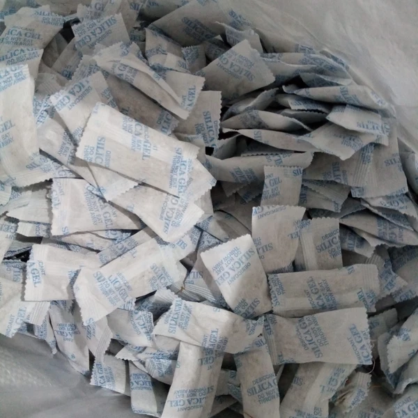 Фото Силикагель фасованный от 3 грамм от собственного производства