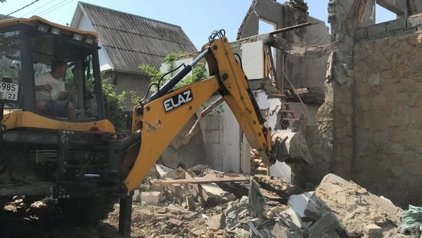 Фото Демонтаж зданий и построек
